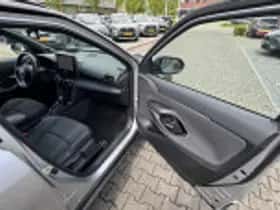 Toyota Yaris Cross (2024) thumbnail 64