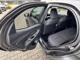 Toyota Yaris (2025) thumbnail 20