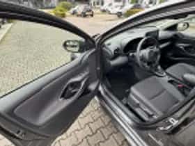 Toyota Yaris (2025) thumbnail 48