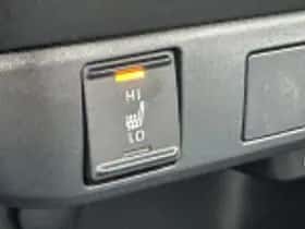 Toyota Yaris (2025) thumbnail 63