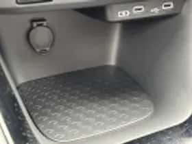 Toyota Yaris (2025) thumbnail 68