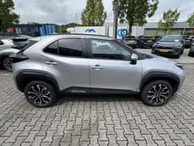 Toyota Yaris Cross (2025) thumbnail 14