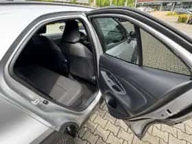 Toyota Yaris Cross (2025) thumbnail 26