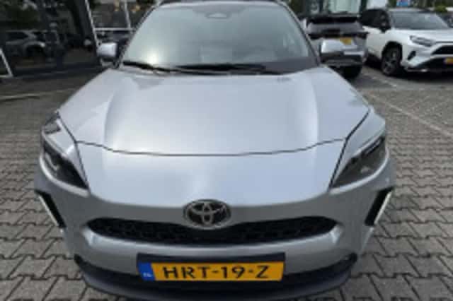 Toyota Yaris Cross (2025) thumbnail 6