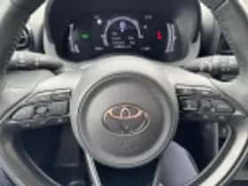 Toyota Yaris Cross (2025) thumbnail 60
