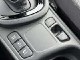 Toyota Yaris Cross (2025) thumbnail 70