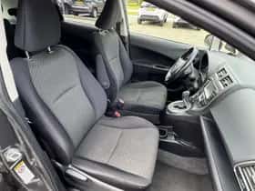 Toyota Verso s (2011) thumbnail 24