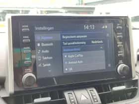 Toyota RAV4 (2021) thumbnail 23
