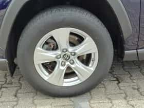 Toyota RAV4 (2021) thumbnail 33