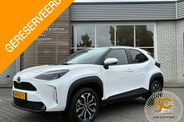 Toyota Yaris Cross (2025) thumbnail 1