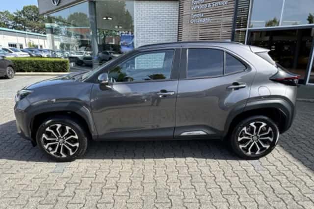 Toyota Yaris Cross (2025) thumbnail 2