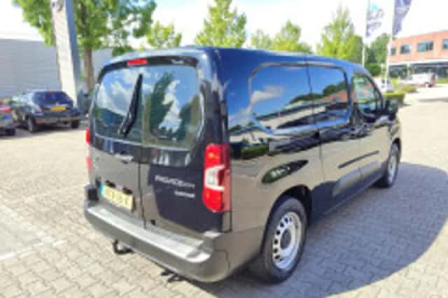 Toyota Proace (2023) thumbnail 3