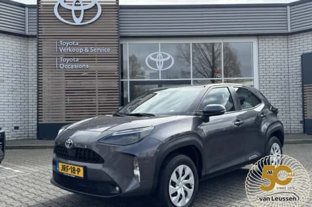 Toyota Yaris Cross (2023) thumbnail 1