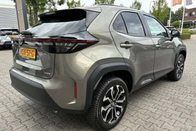 Toyota Yaris Cross (2025) thumbnail 2