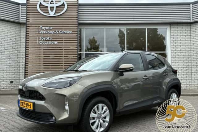 Toyota Yaris Cross (2025) thumbnail 1