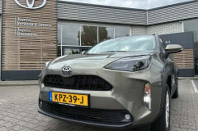 Toyota Yaris Cross (2025) thumbnail 5