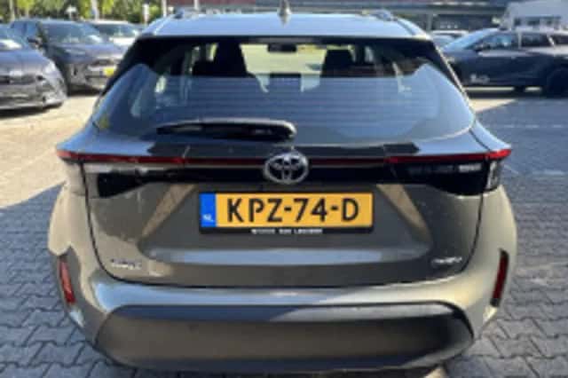 Toyota Yaris Cross (2025) thumbnail 6
