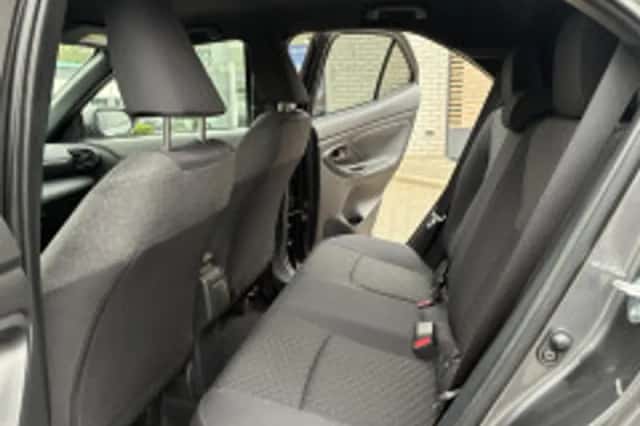 Toyota Yaris Cross (2025) thumbnail 4
