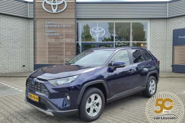 Toyota RAV4 (2026) thumbnail 1
