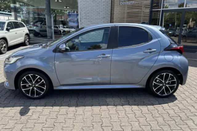 Toyota Yaris (2026) thumbnail 2