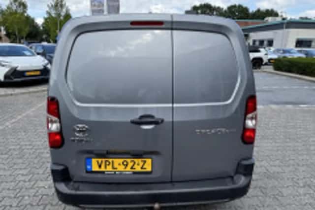Toyota Proace (2022) thumbnail 4