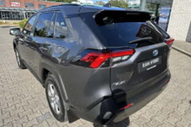 Toyota RAV4 (2024) thumbnail 3