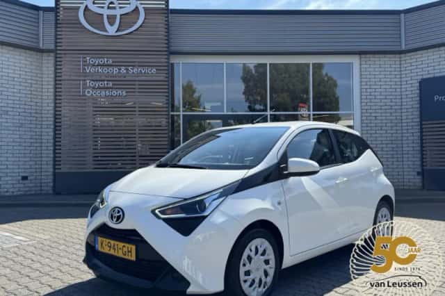 Toyota Aygo (2020) thumbnail 1
