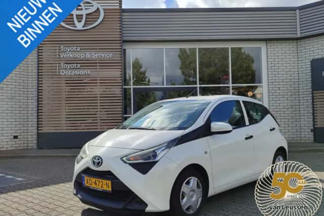 Toyota Aygo (2018) thumbnail 1