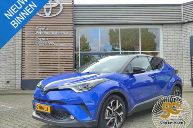 Toyota C-HR (2019) thumbnail 1