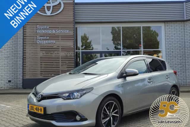 Toyota Auris (2019) thumbnail 1