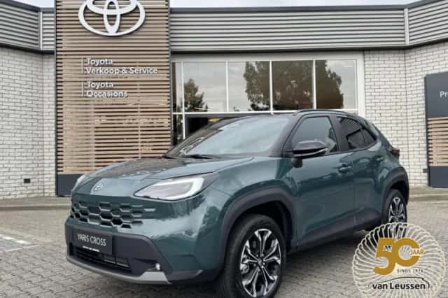 Toyota Yaris Cross (2026) thumbnail 1