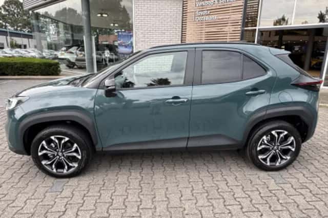 Toyota Yaris Cross (2026) thumbnail 2