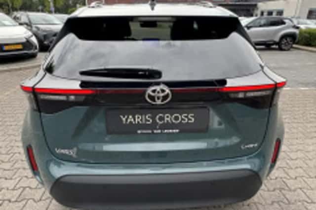 Toyota Yaris Cross (2026) thumbnail 4