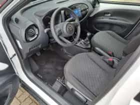 Toyota Aygo X (2025) thumbnail 6