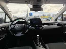 Toyota C hr (2023) thumbnail 12