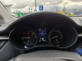 Toyota C hr (2023) thumbnail 13