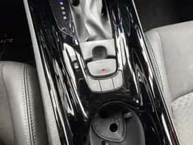 Toyota C hr (2023) thumbnail 24