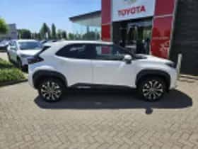Toyota Yaris Cross (2024) thumbnail 33