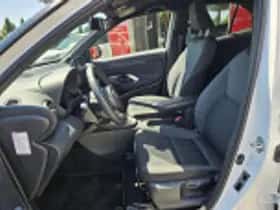 Toyota Yaris Cross thumbnail 38