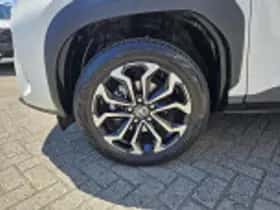 Toyota Yaris Cross (2024) thumbnail 45