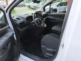 Toyota Proace (2023) thumbnail 16