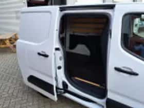 Toyota Proace (2023) thumbnail 41