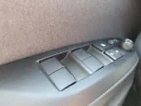 Toyota Yaris (2024) thumbnail 48