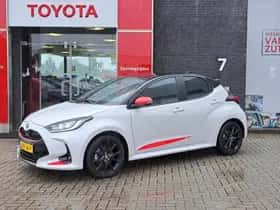 Toyota Yaris (2024) thumbnail 7
