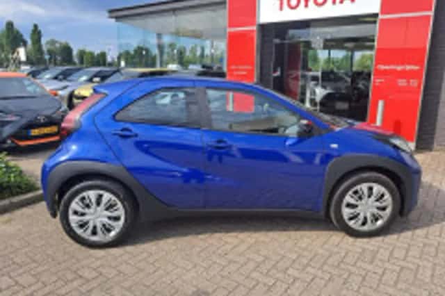 Toyota Aygo X (2024) thumbnail 6