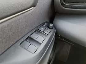 Toyota Yaris (2024) thumbnail 20
