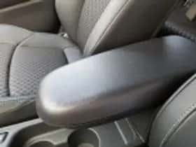 Toyota Yaris (2024) thumbnail 53