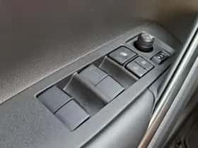 Toyota Corolla (2025) thumbnail 31