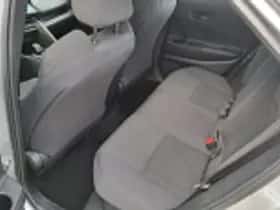 Toyota C hr (2024) thumbnail 33