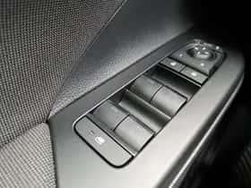 Toyota C hr (2024) thumbnail 19